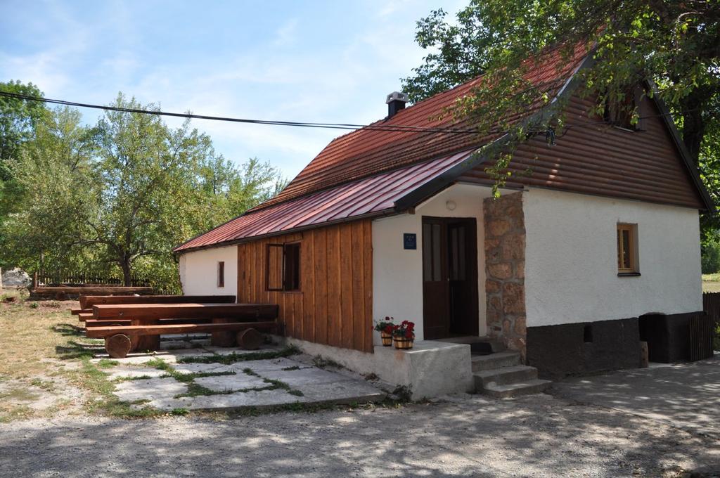 Holiday Home Rizvan City Brusane Exteriér fotografie